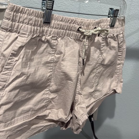 Vuori Rip Stop Shorts - Picture 3 of 6